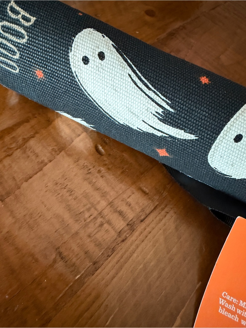 New Halloween table runner with ghosts, 100% cotton - Picture 8 of 9